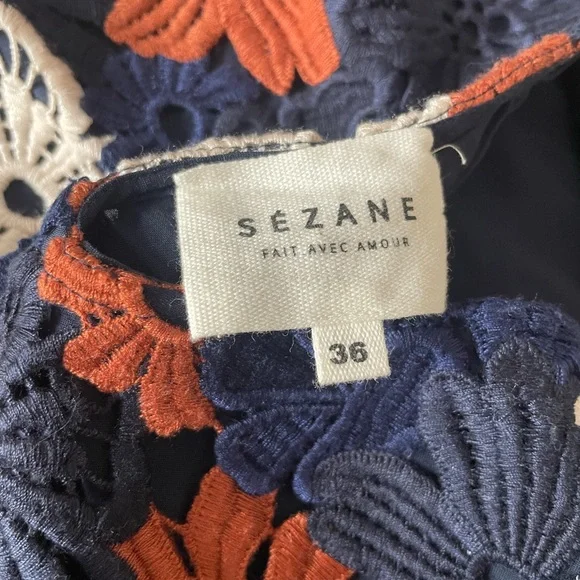 Rare Sezane Floral Crochet Top in Blue, Brown and Cream Size 36 - Picture 4 of 6